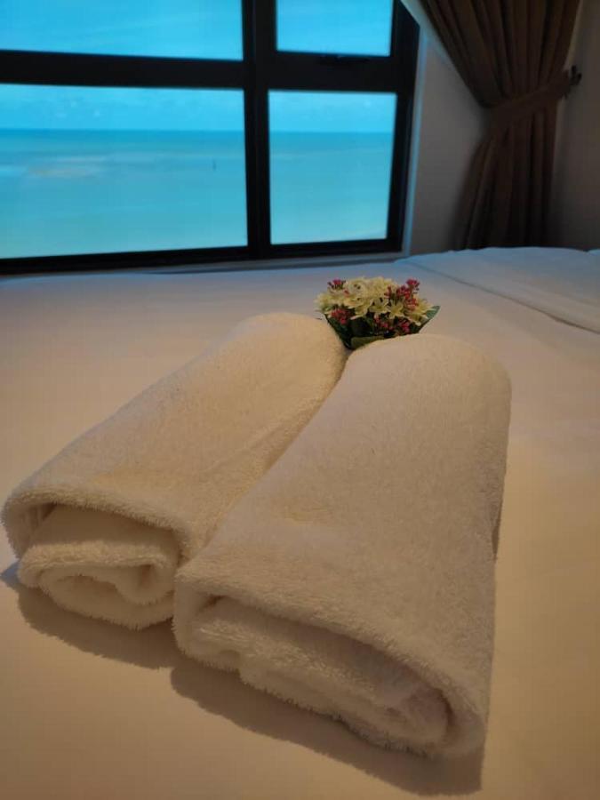 Seaview Studio With King Bed At Imperium Residence, Kuantan Exterior photo